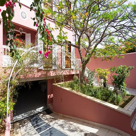 Live Cruz House * Santa Cruz de Tenerife